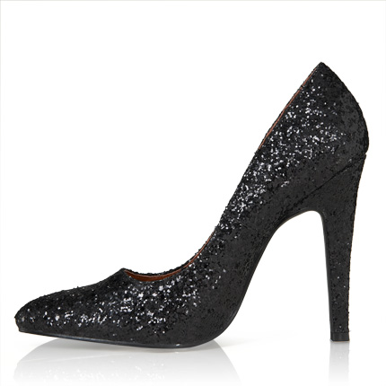 Shoe