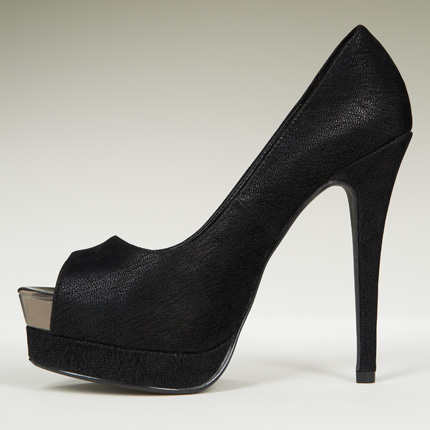 Shoe